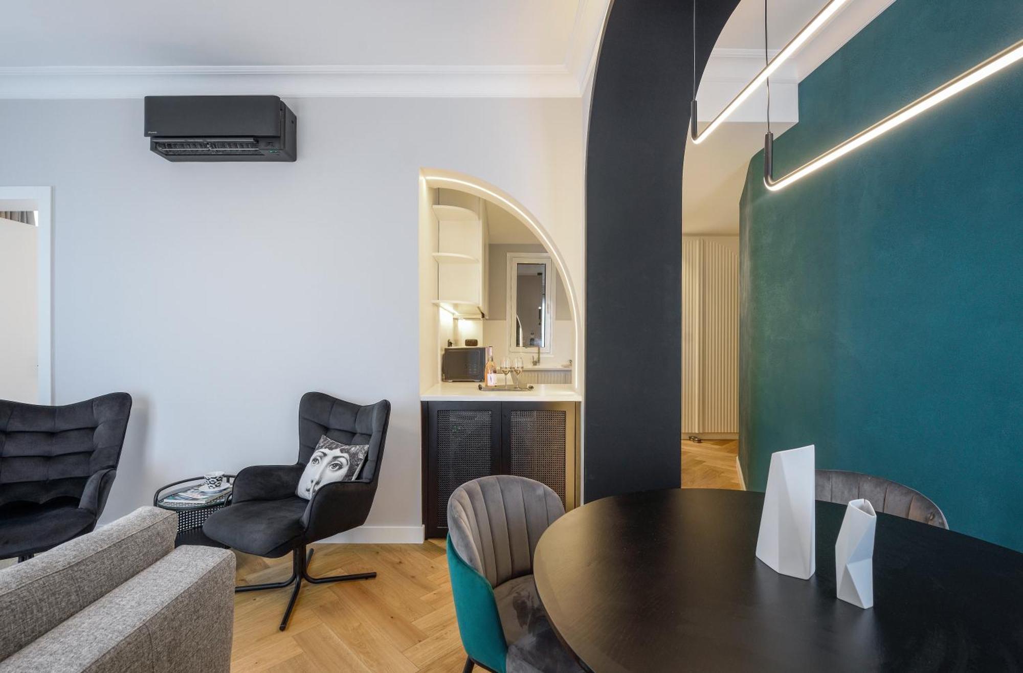King Apartment Thessaloniki By Luxlikehome Exterior foto