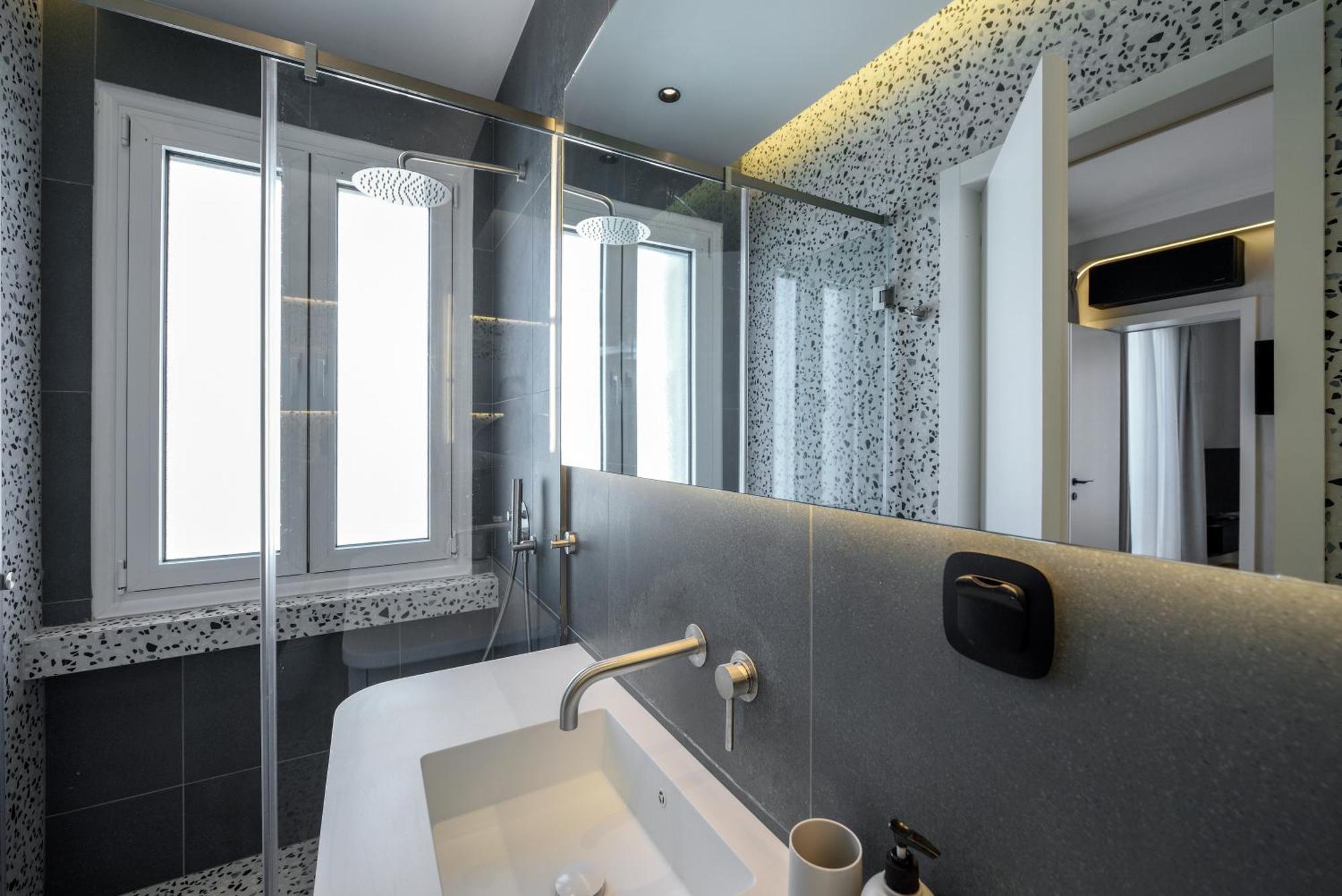 King Apartment Thessaloniki By Luxlikehome Exterior foto